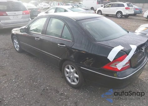 2004 Mercedes-Benz C 240 4Matic from USA, damaged, VIN WDBRF81J84F469690